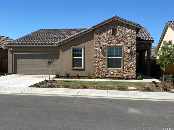 3411 Whispering Forest Ln, Shafter, CA 93263