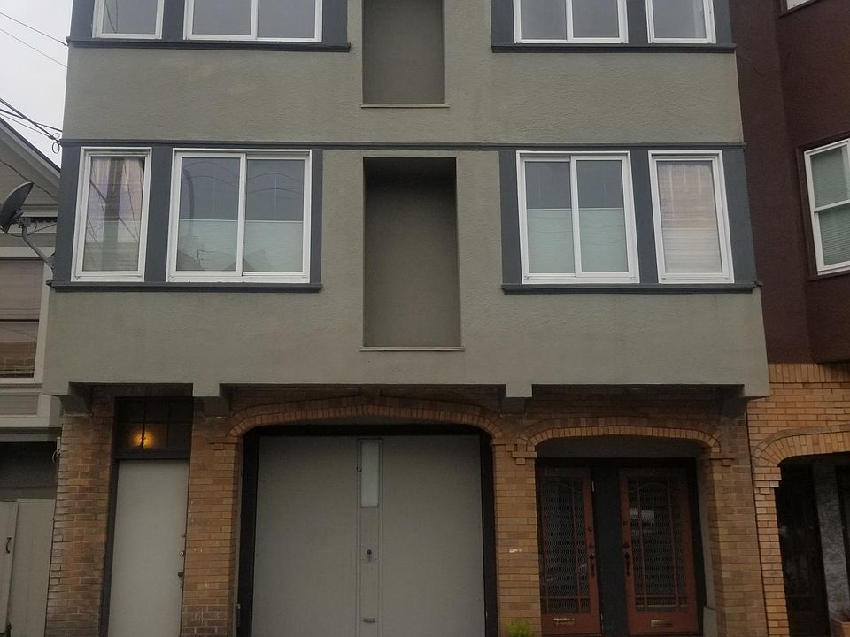 1st image of 824 Rhode Island St