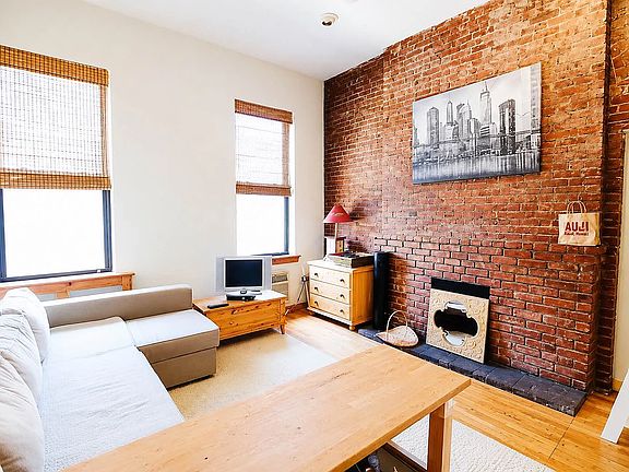 5th image of 67 W 73rd St APT 3c