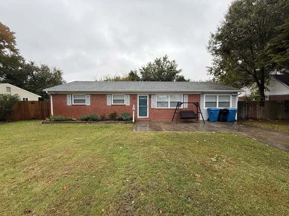721 Farnham Ln, Virginia Beach, VA 23455