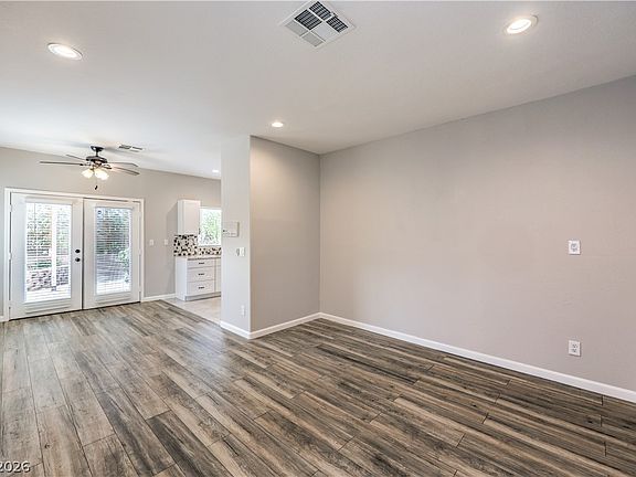 5th image of 7842 Firefalls Dr