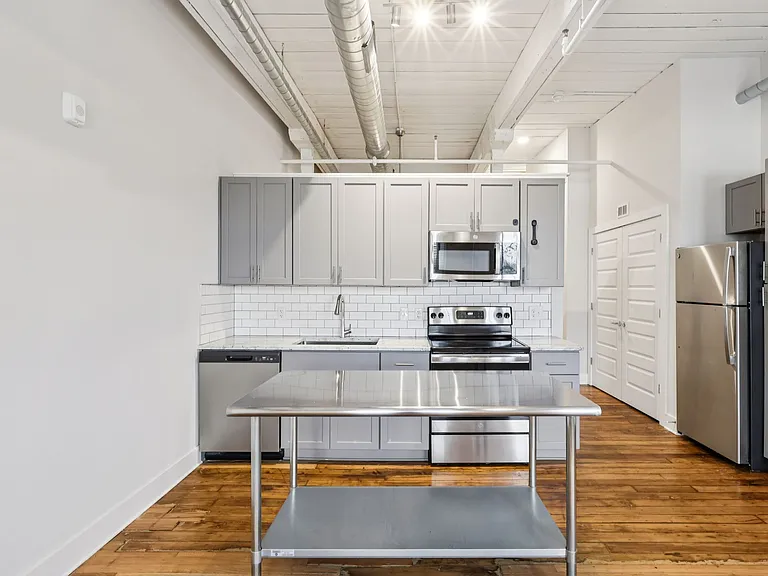 Piedmont Lofts — Photo 27