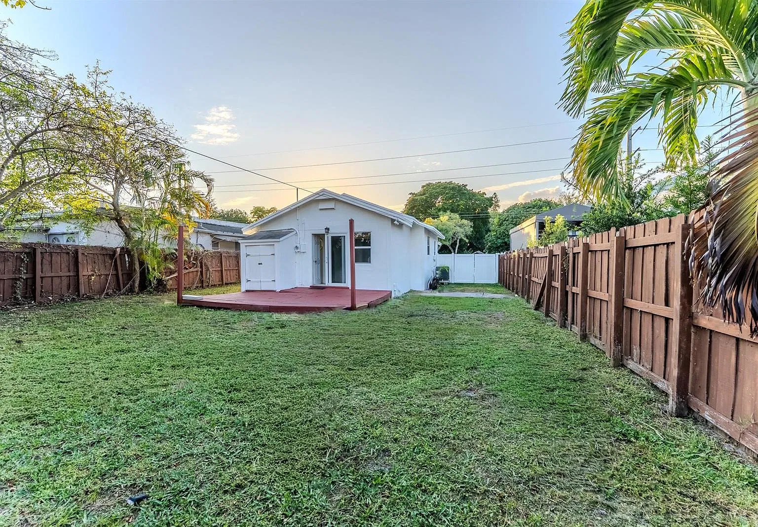 3 bed, 2.0 bath, 780 sqft, $2,700 — Photo 4