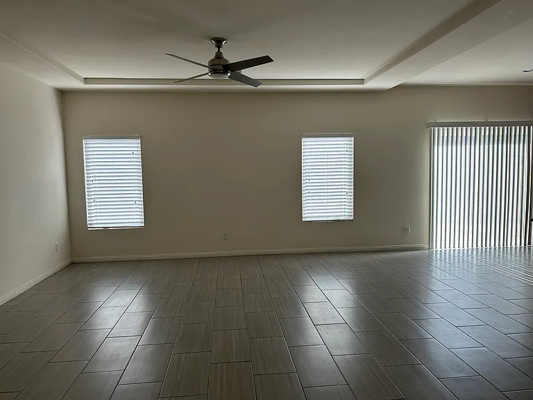 7343 Bridger Hill Ct — Photo 17