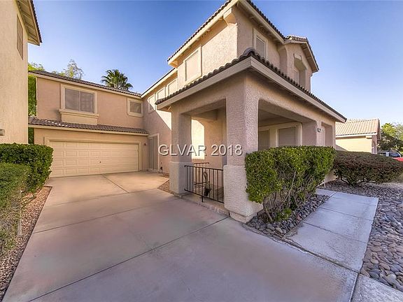 3rd image of 9811 Del Mar Heights St