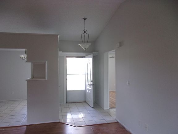 4th image of 4709 Chardonnay Ln