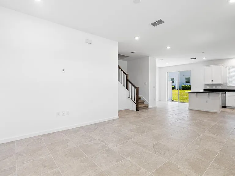 9096 Ocean Tide Way — Photo 2