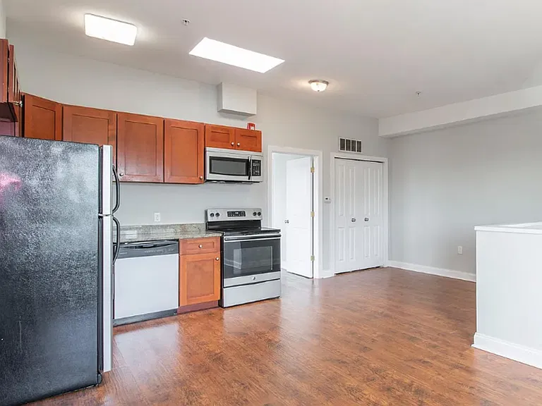 1707 Master Street — Photo 27