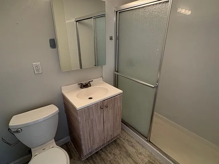 1186 Worcester Rd #231 — Photo 9