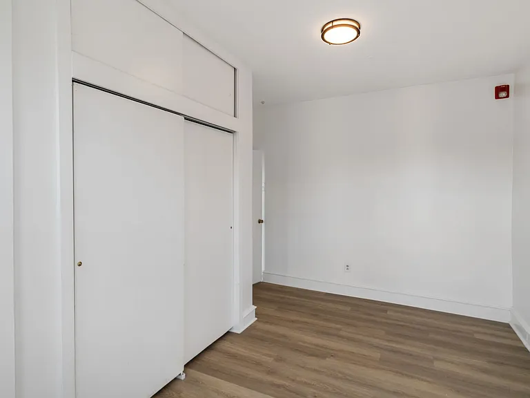 1349 Ellsworth St #3W — Photo 11