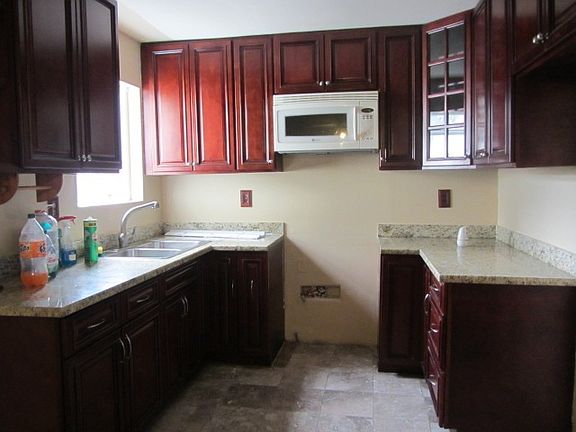 2nd image of 728 Kermit Ct