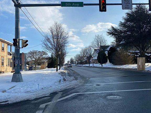 5th image of 507 E Walnut St