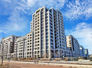 38 Cedarland Dr #705, Markham, ON L6G 0G7
