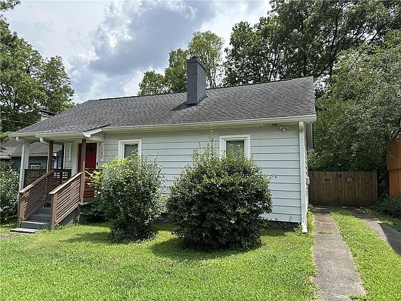 2nd image of 1082 Mayson Turner Rd NW