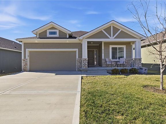 2nd image of 6768 Prairie Ln
