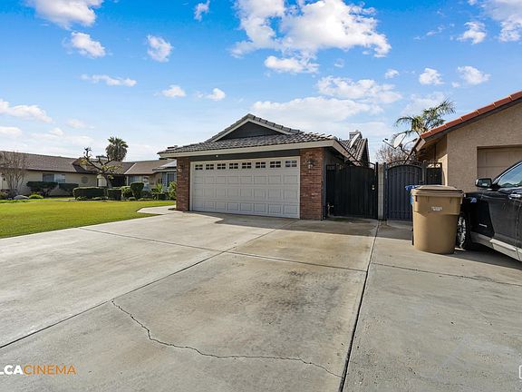 3rd image of 3717 Abbott Dr