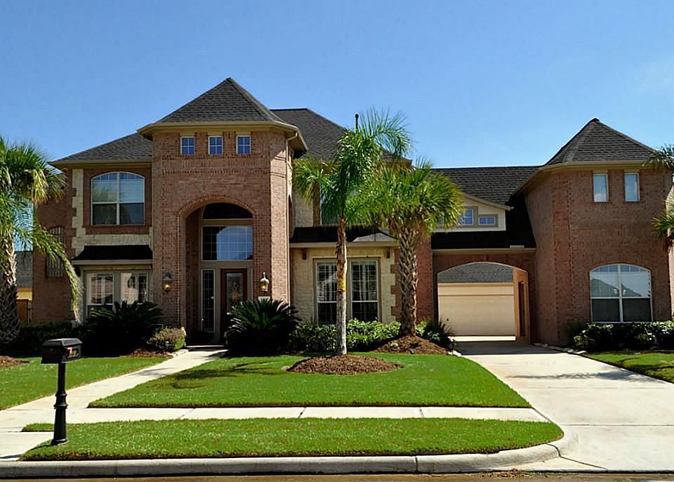 1st image of 1537 Sara Ln