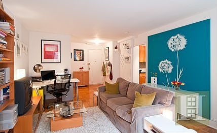 3rd image of 45 Grace Ct APT 1A