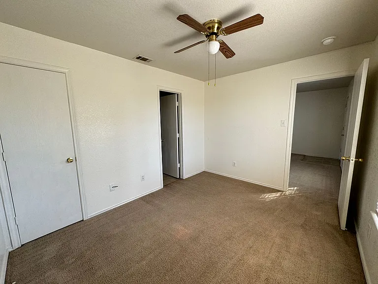 403 Creek — Photo 25