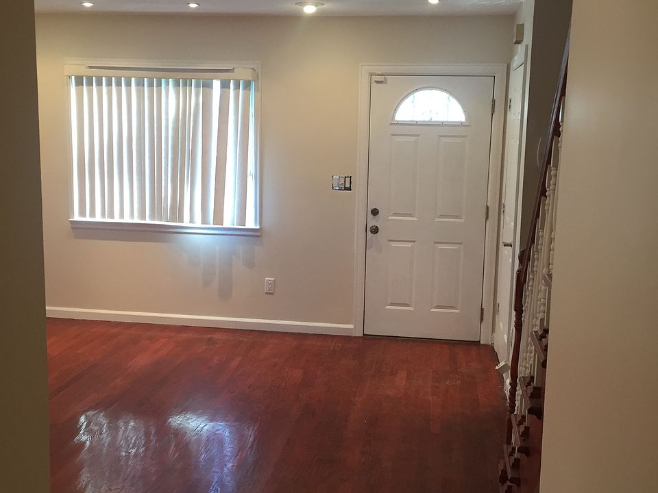 2nd image of 2242 Nameoke Ave