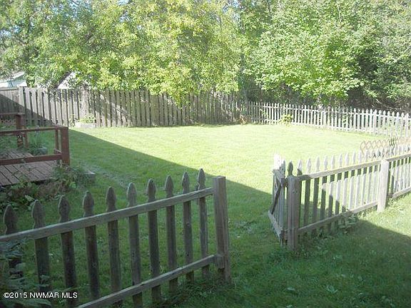 3rd image of 120 Pine Ave NW