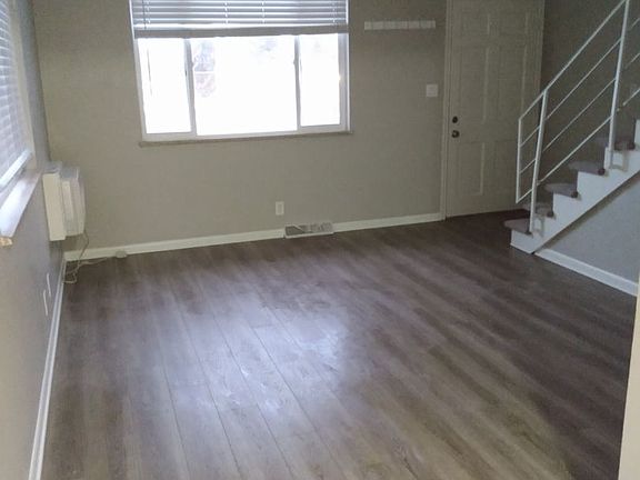 5th image of 5521 S Delaware St #6