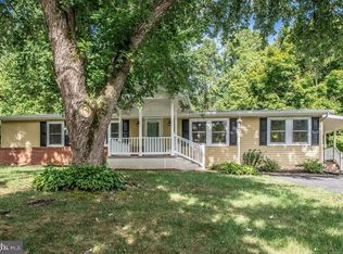 302 Oakridge Dr, Stafford, VA 22556