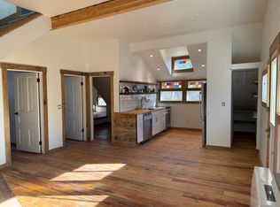 201 S 3rd Ave #F, Bozeman, MT 59715