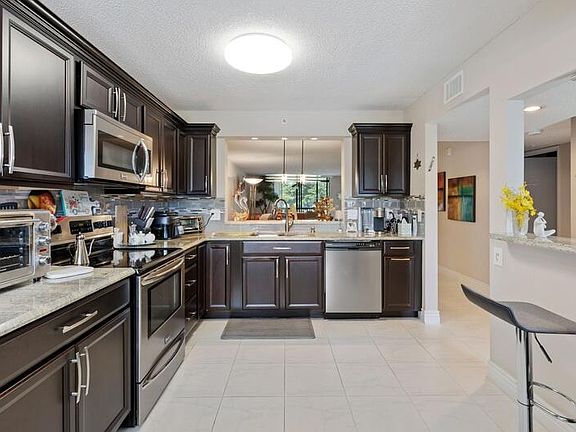 3rd image of 15365 Lakes Of Delray Boulevard #205