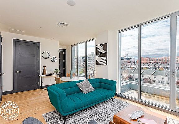 2nd image of 10 Montieth St APT 181