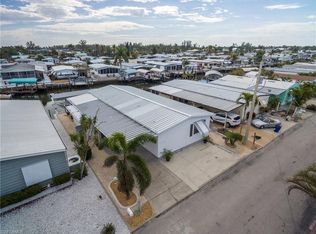 3024 Bounty Ln, Saint James City, FL 33956