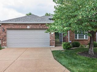 6039 Glennaire Dr, Saint Louis, MO 63129