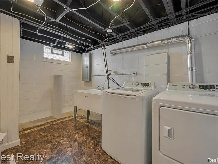 3846 Prairie Ave — Photo 20