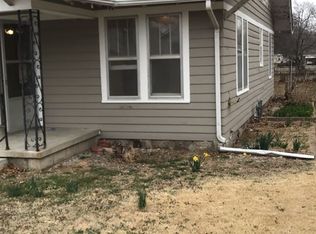 608 W 7th St, Newkirk, OK 74647