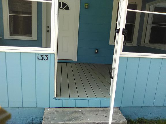 2nd image of 133 Pierce Ave #A