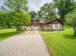 9036 Sunnydale Ave NE, Canton, OH 44721