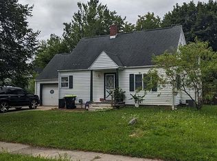 217 Harrison St, Midland, MI 48640