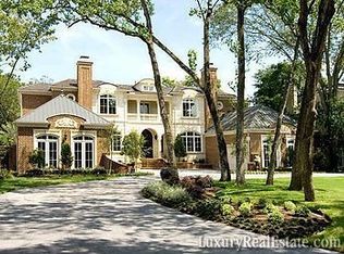 7405 Avenue B, Bellaire, TX 77401