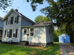 42 Walnut St, Batavia, NY 14020