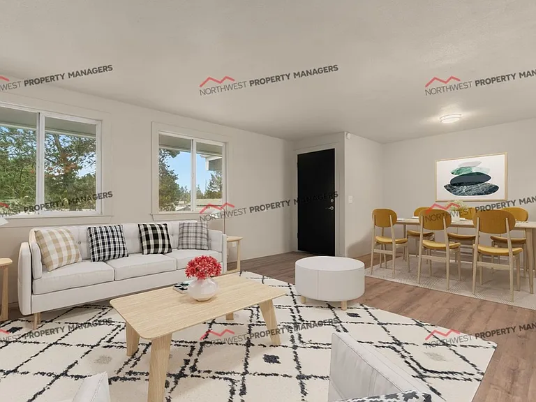 R44 Woodland Apartments — Photo 3