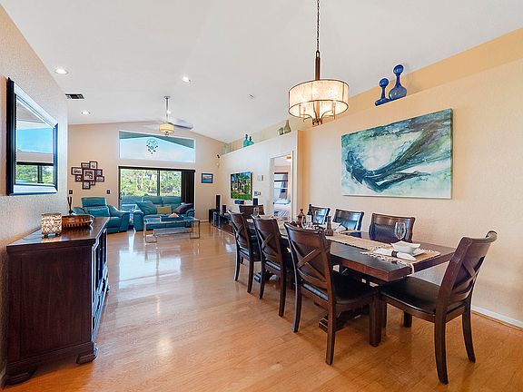 4th image of 8186 White Rock Cir