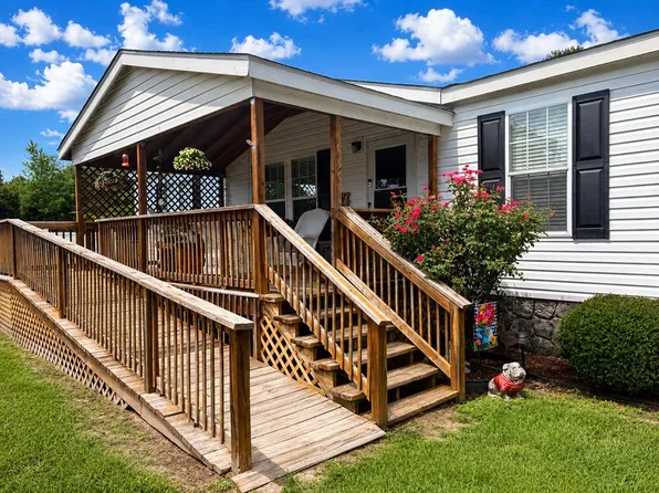 6111 Ruben Ln, Albany, GA 31705