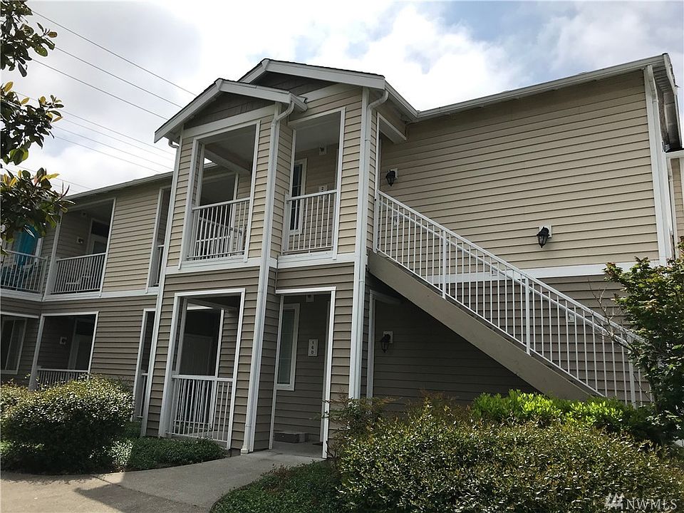 1st image of 18615 101st Avenue Ct E