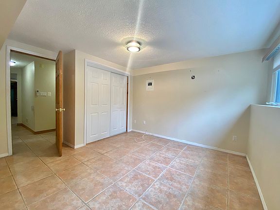 5th image of 65 Pine Hill Ln #1