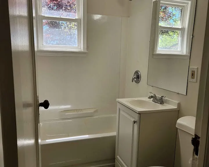 28 Corbin Ct #3 — Photo 1