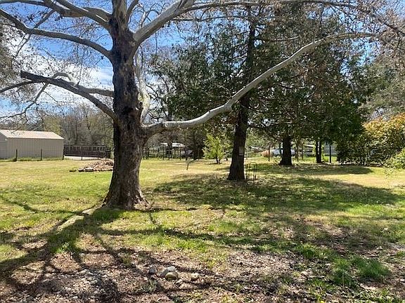 3rd image of 18445 Siesta Dr
