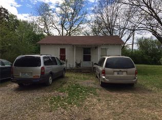 811 N Kentucky, Panama, OK 74951