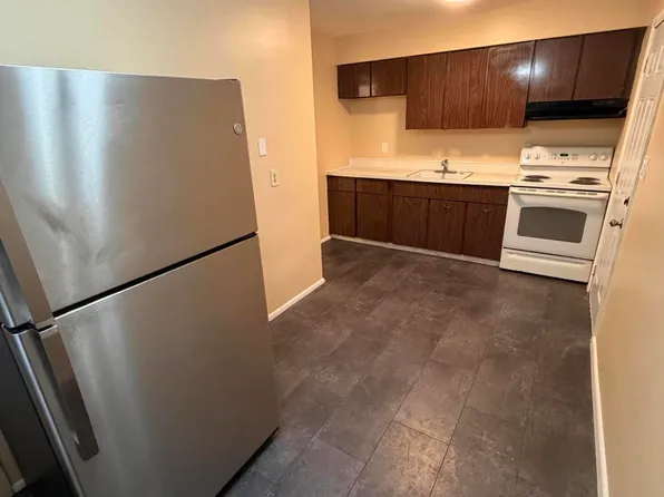 418 Pear St Floor 1, Scranton, PA 18505