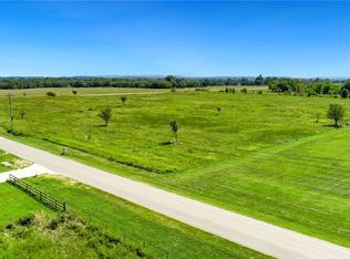 Kelly Ave, Springdale, AR 72762