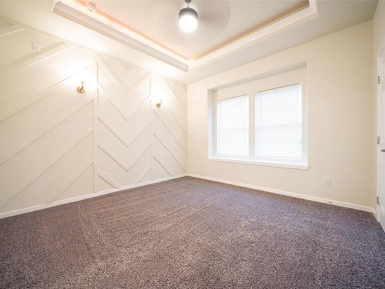 3239 Pine St — Photo 19